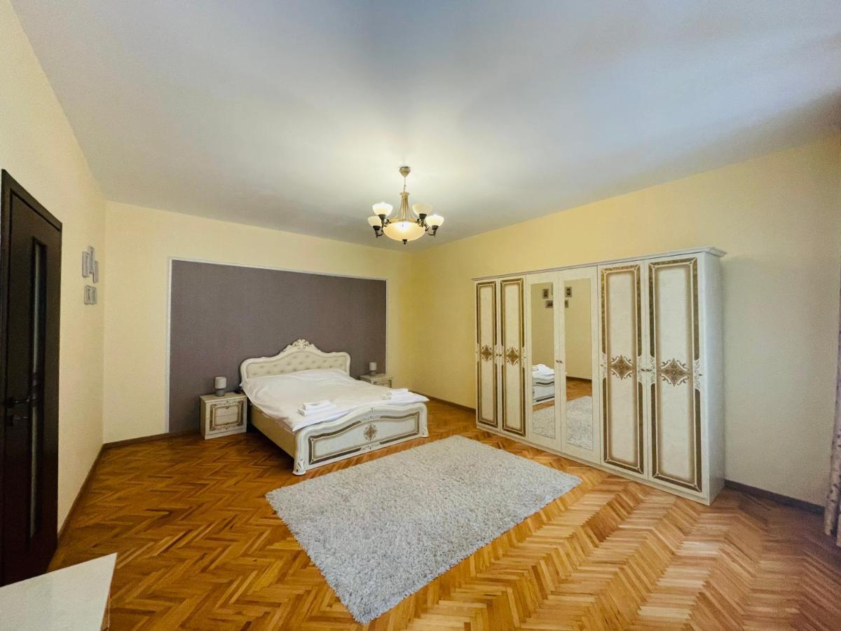 בראשוב Londof Schei Apartments - Downtown מראה חיצוני תמונה